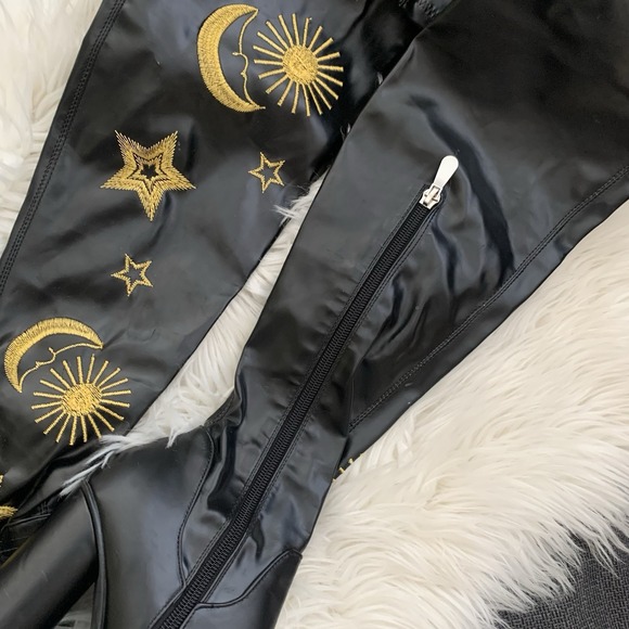 KOI Astrid Over Knee Thigh High Boots Sun Moon Stars - Picture 4 of 4